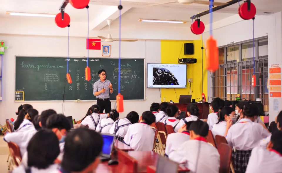 Môn học & lớp theo trình độ